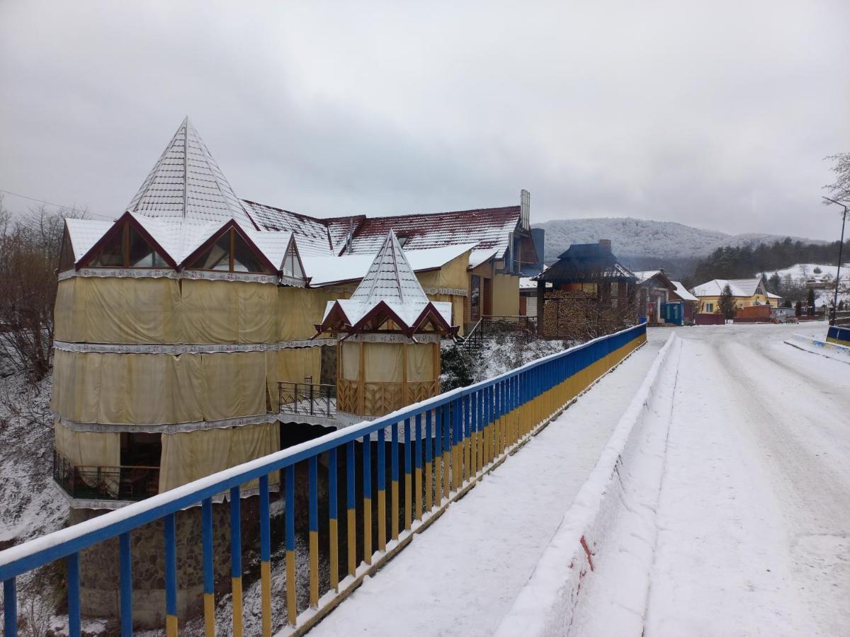 Садиба Федорчуків За Рікою Sheshory Eksteriør bilde
